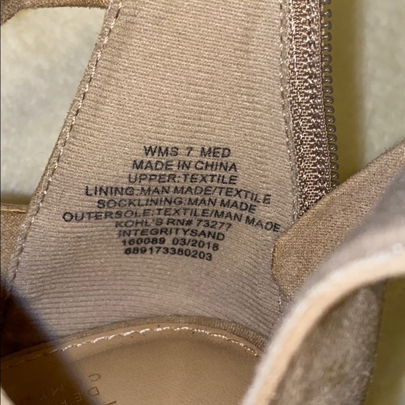 Apt. 9 Defined Comfort Peep Toe Heel Booties - Picture 8 of 11